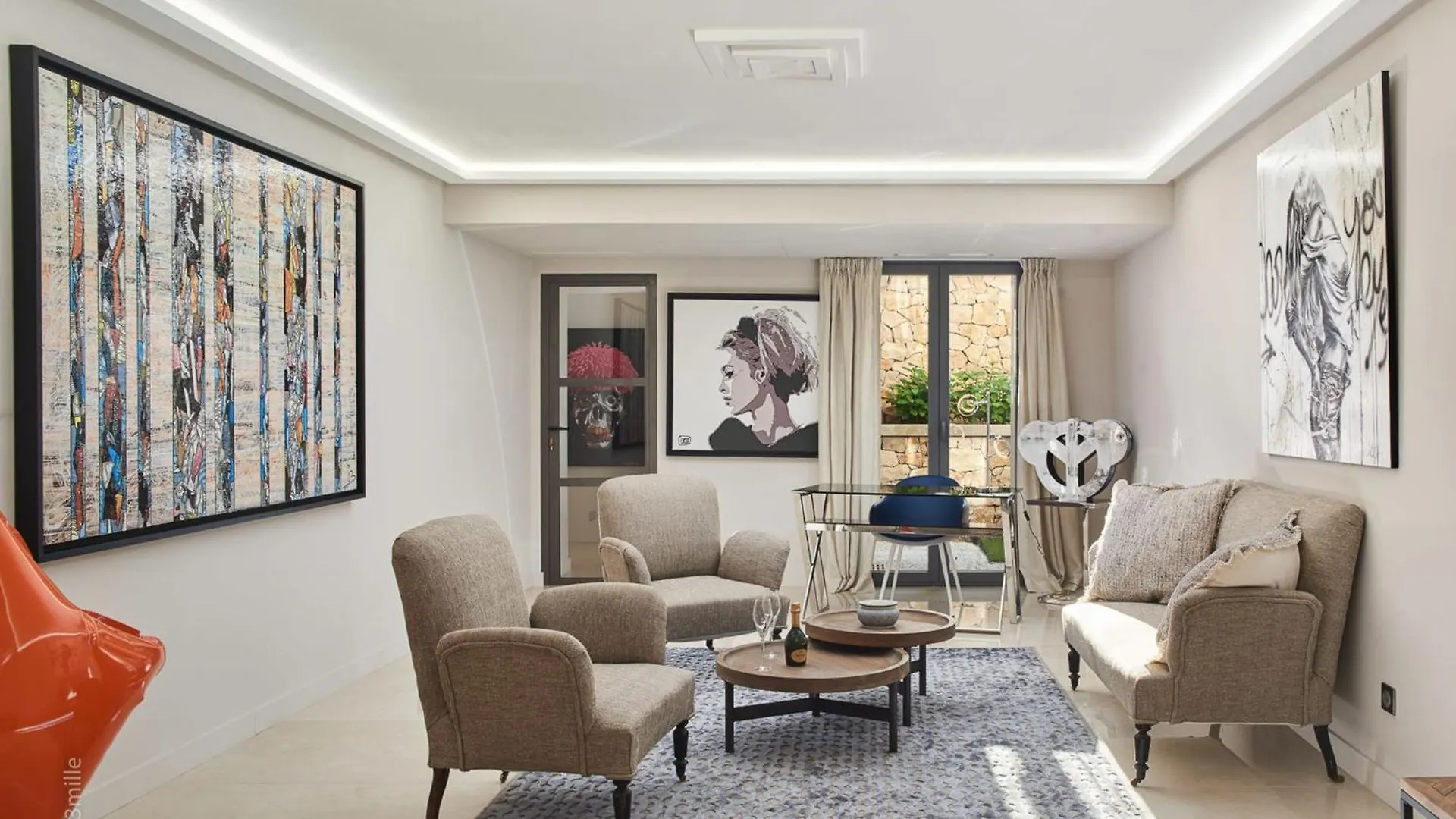 5-Bedroom Villa With Swimming Pool In The Heart Of The Croisette In Cannes